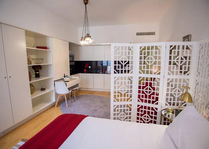 Almada Story By Hosts *