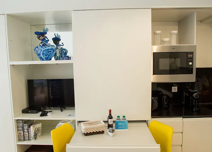 Almada Story By Hosts Apartment Porto