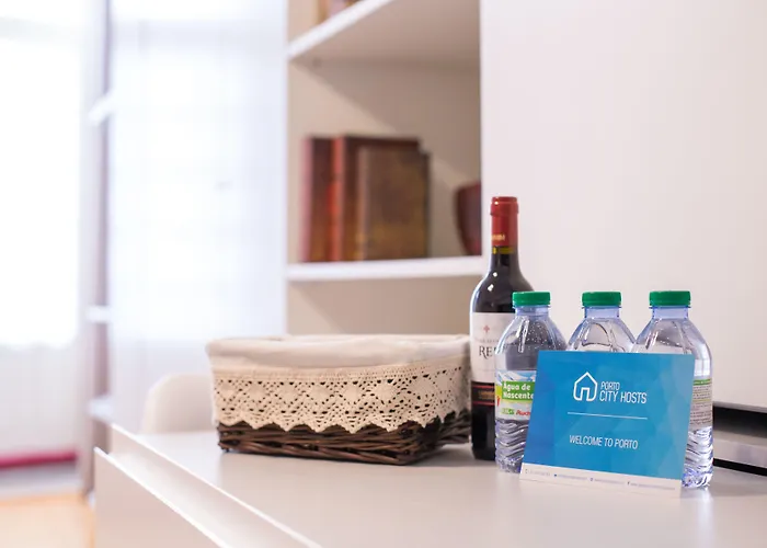 Almada Story By Hosts Apartment Porto