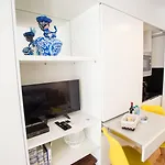 Almada Story By Hosts Apartman