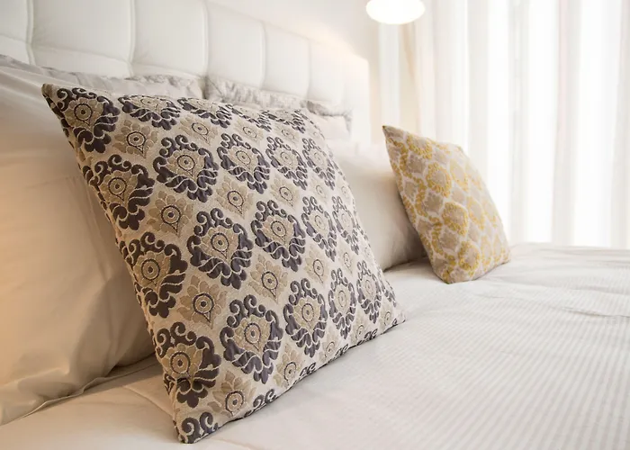 Almada Story By Hosts * ポルト