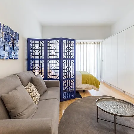 Apartment Almada Story By Hosts Porto