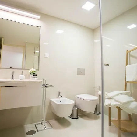 Almada Story By Hosts