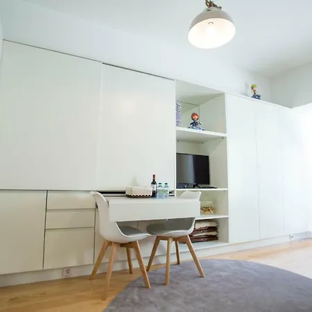 Almada Story By Hosts Apartamento *