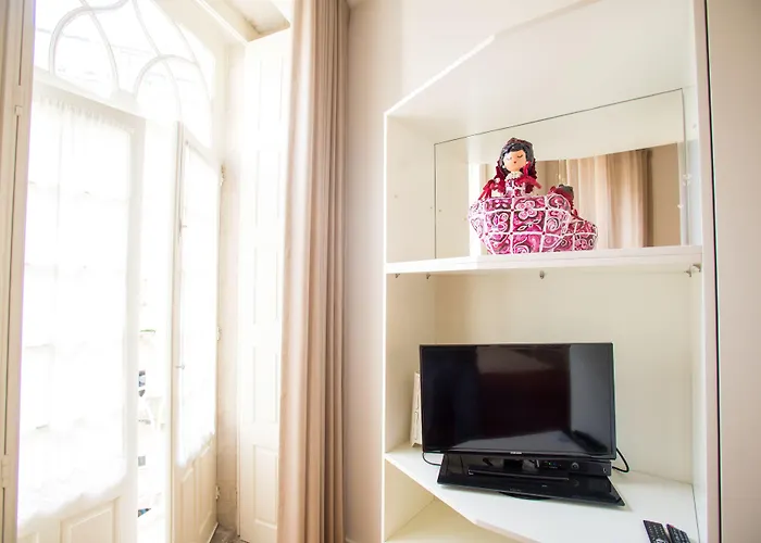 Almada Story By Hosts Lägenhet