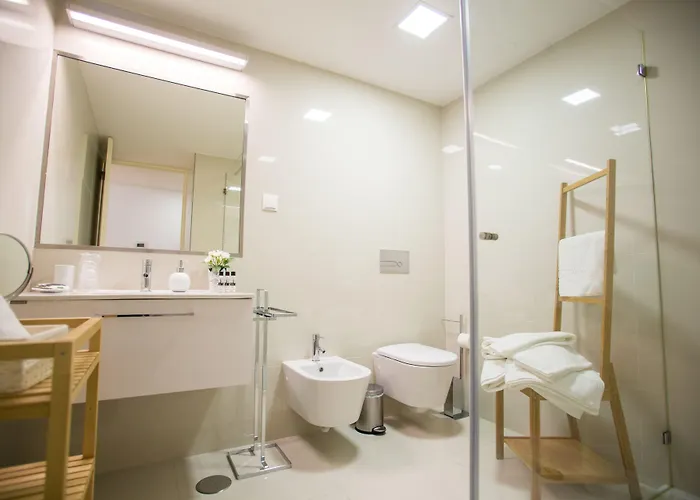 Almada Story By Hosts