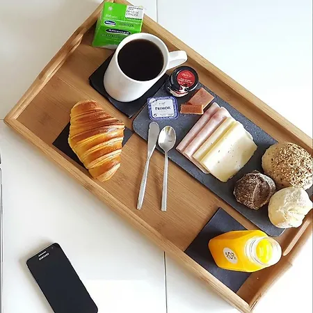 Almada Story By Hosts * ポルト