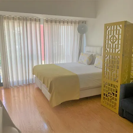 Almada Story By Hosts Porto