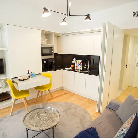 Almada Story By Hosts Apartment