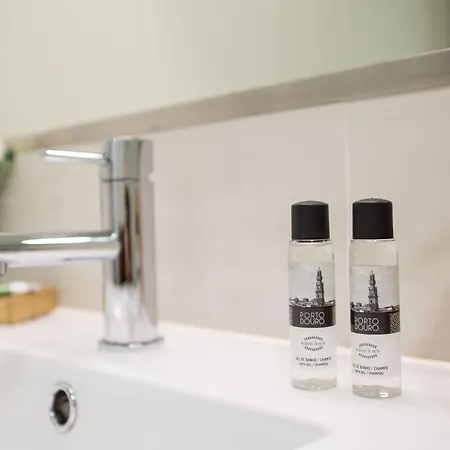 Almada Story By Hosts Porto